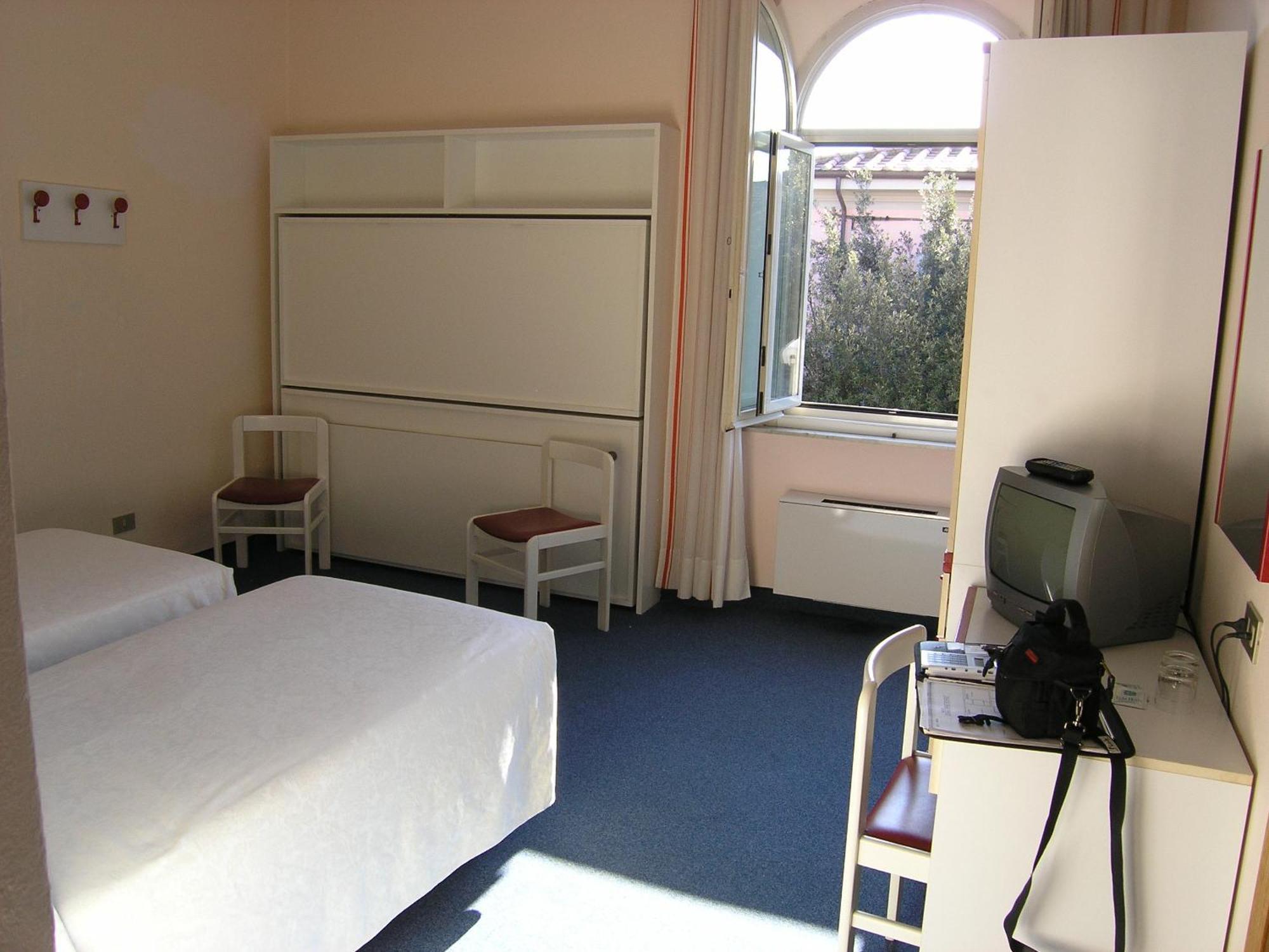 Elba Hotel Розиняно Солвей Екстериор снимка