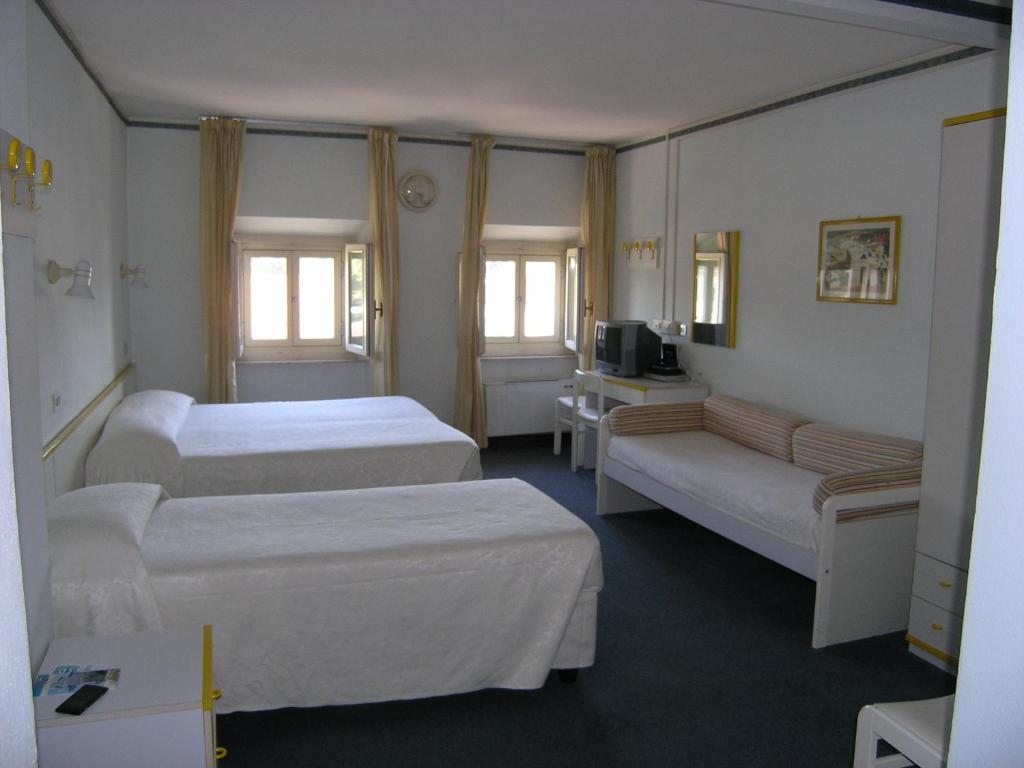 Elba Hotel Розиняно Солвей Стая снимка